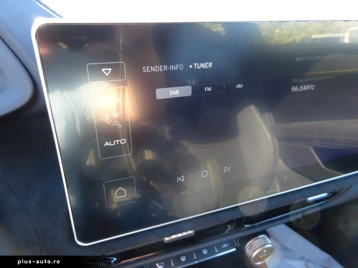 LOTUS Emira 364PS Autm. First Edition Alcantara Navi