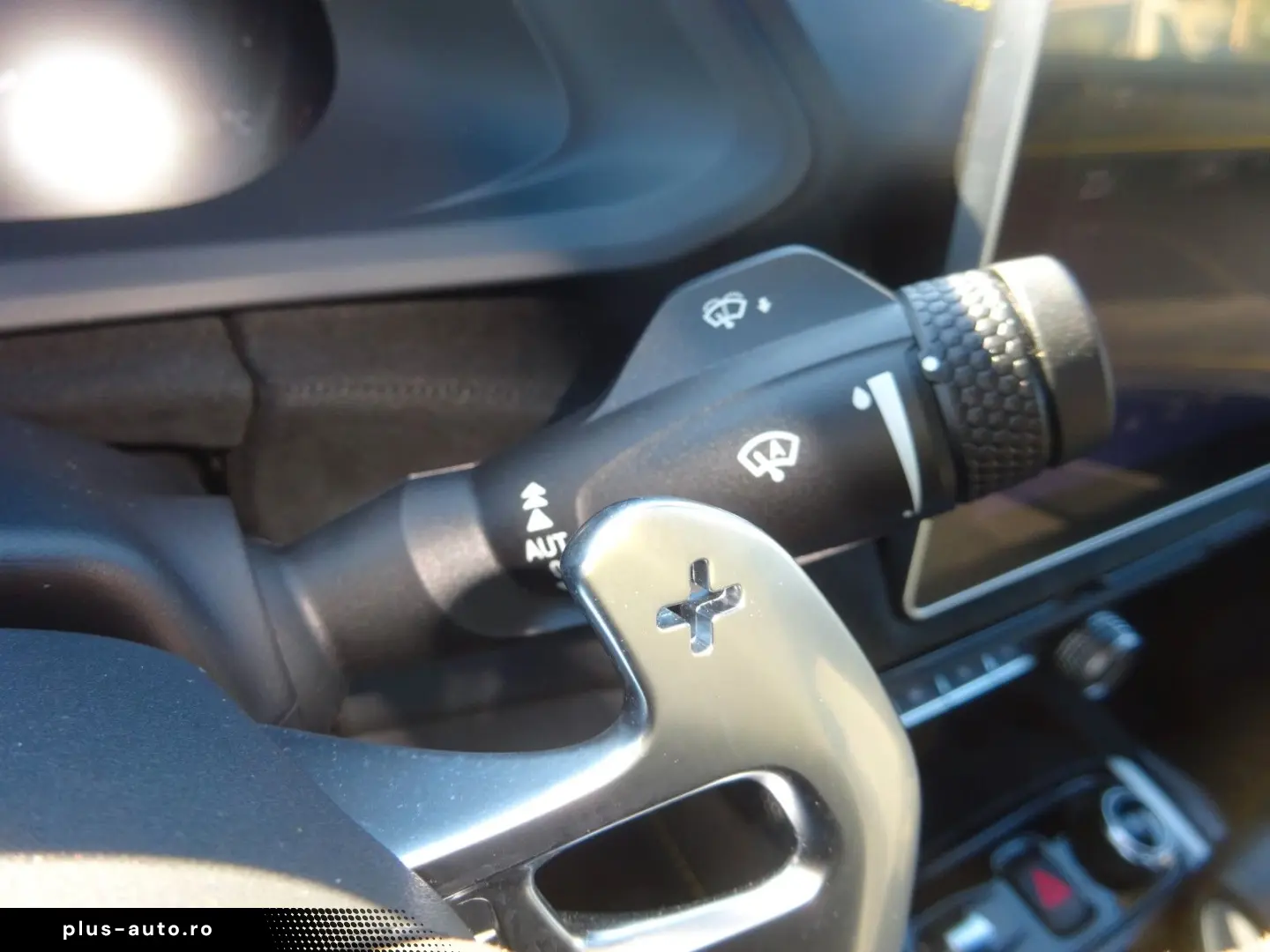 LOTUS Emira 364PS Autm. First Edition Alcantara Navi