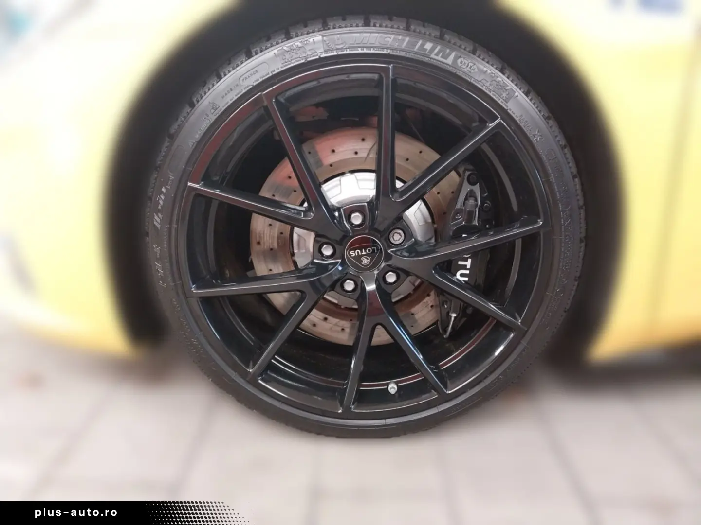 LOTUS Emira Limited Navi LED Kamera PDC LM Tempo ACC