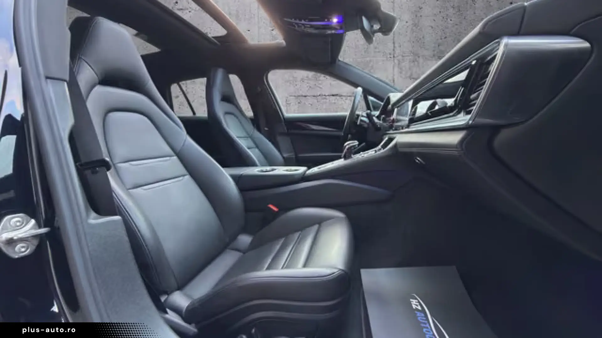 Porsche Panamera Sport Turismo 4 E-