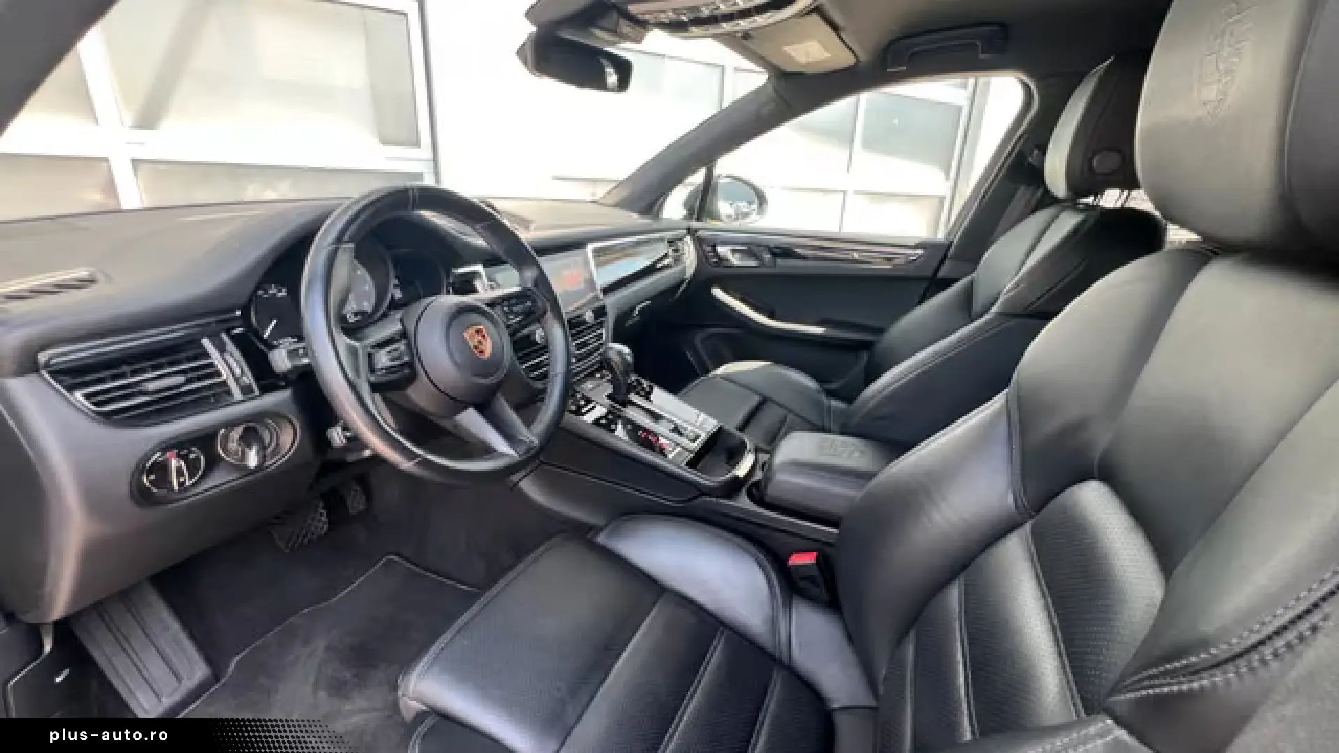 Porsche Macan S DE-FZG LUFT 75L AHK 21  RS