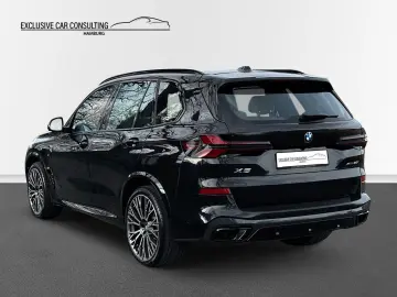 BMW X5 40i xDrive M Pro Sport  Pano  7 Sitze  Iconic