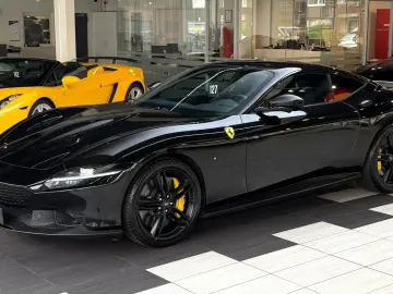 FERRARI Roma MagneRide BeifahrerDispl JBL Carbon