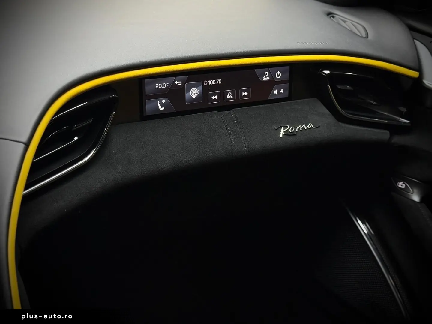 FERRARI Roma MagneRide BeifahrerDispl JBL Carbon