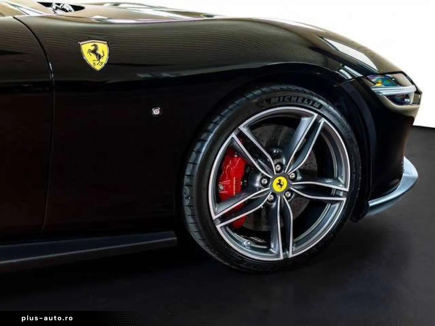 FERRARI Ferrari Roma Spider