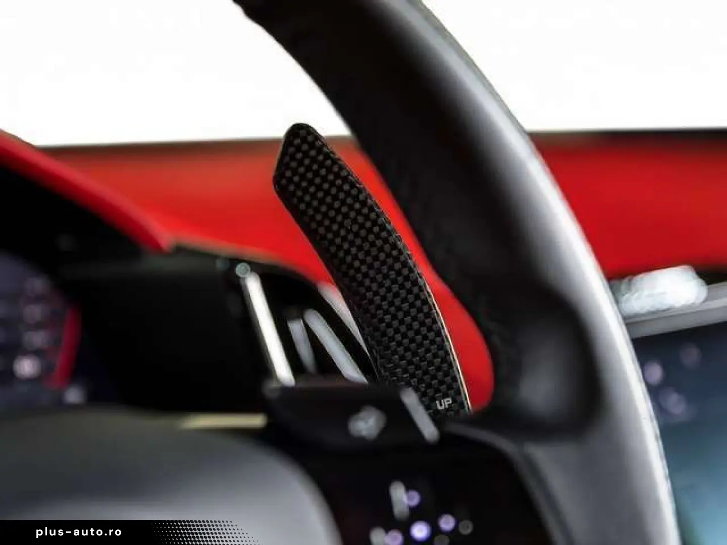 FERRARI Ferrari Roma Spider