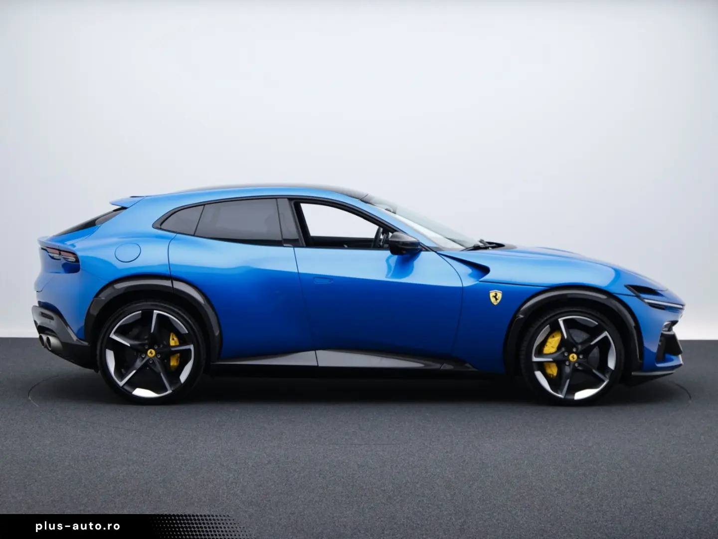 FERRARI Purosangue