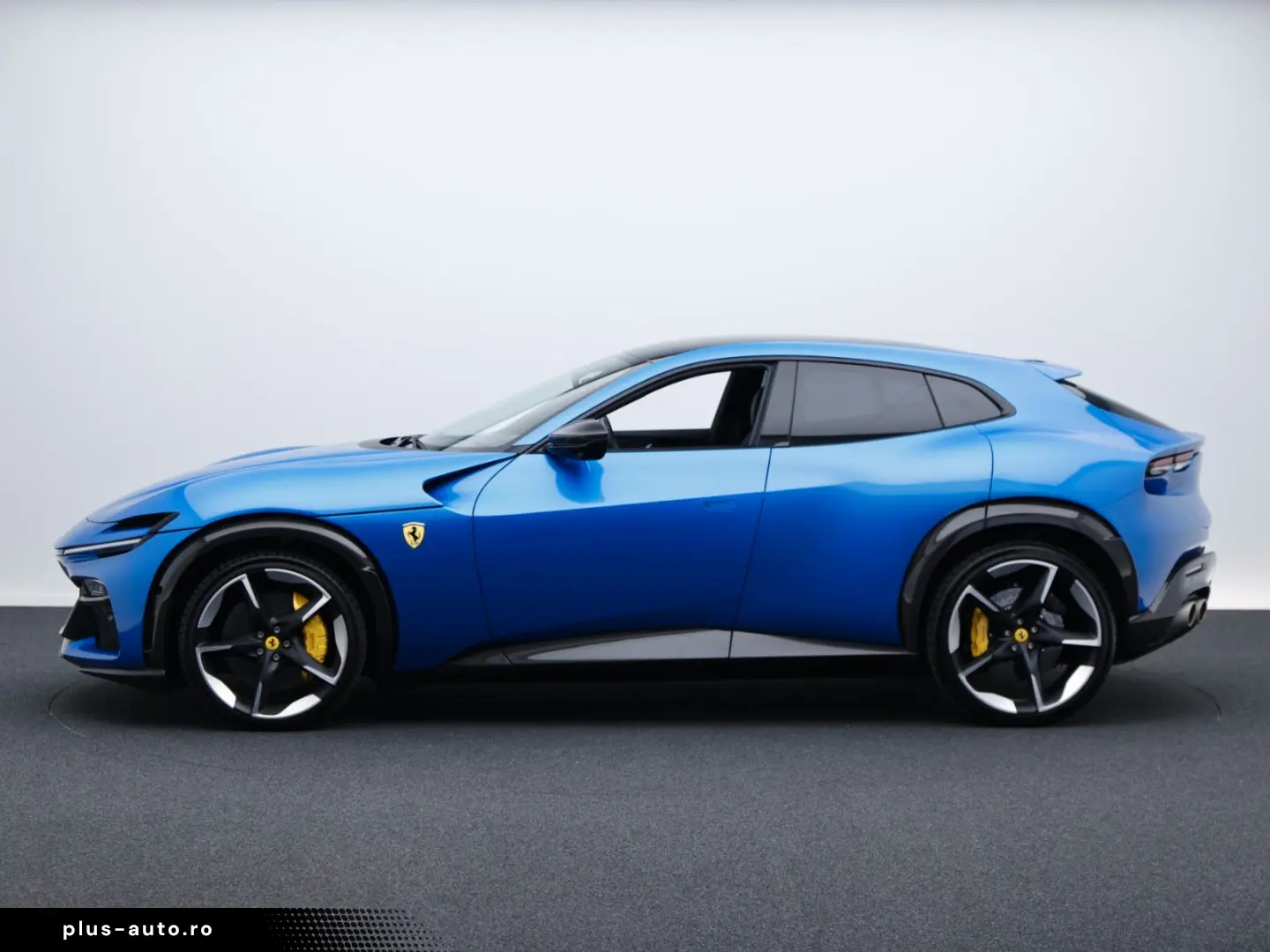 FERRARI Purosangue