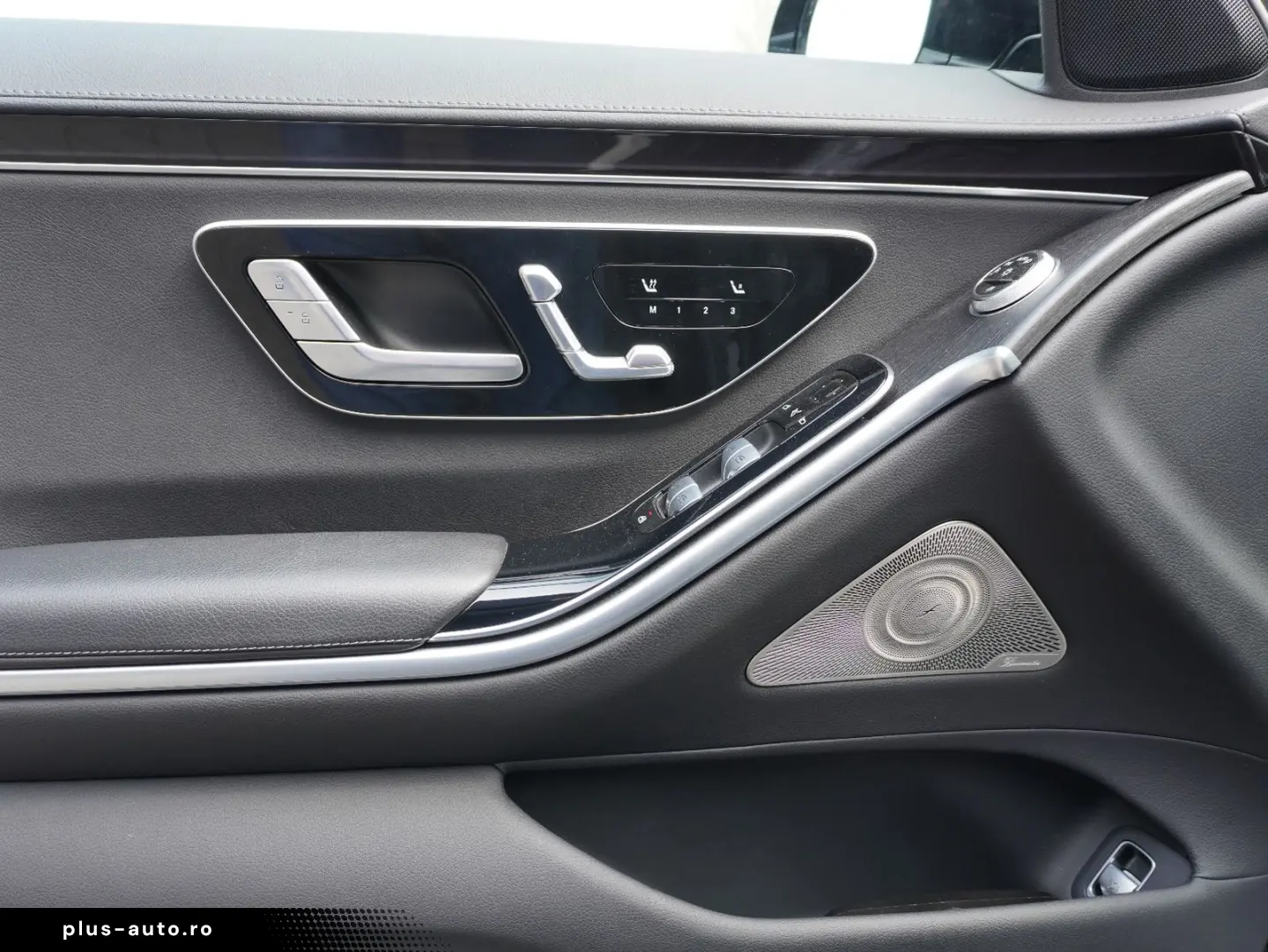 MERCEDES-BENZ S 350 d AMG  Pano Burm 313 PS