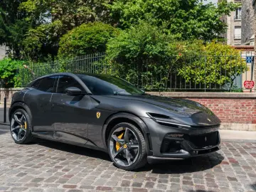 FERRARI Purosangue V12 DCT 4WD