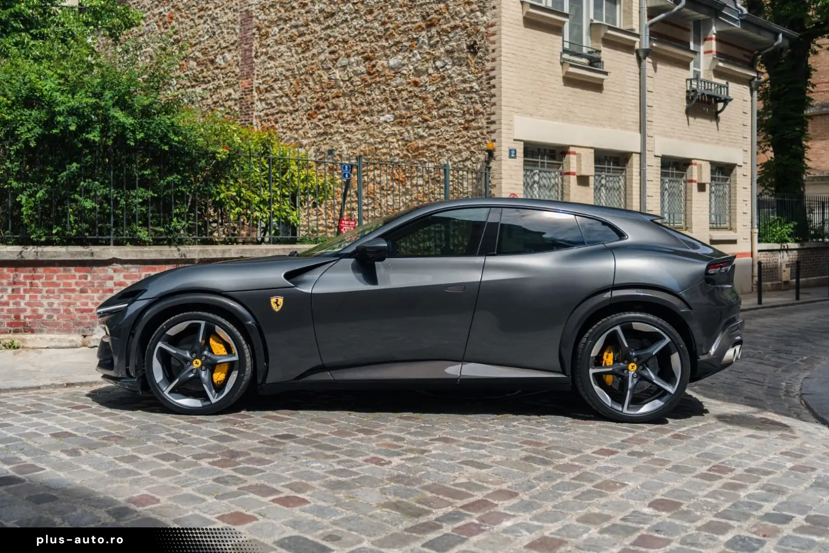 FERRARI Purosangue V12 DCT 4WD