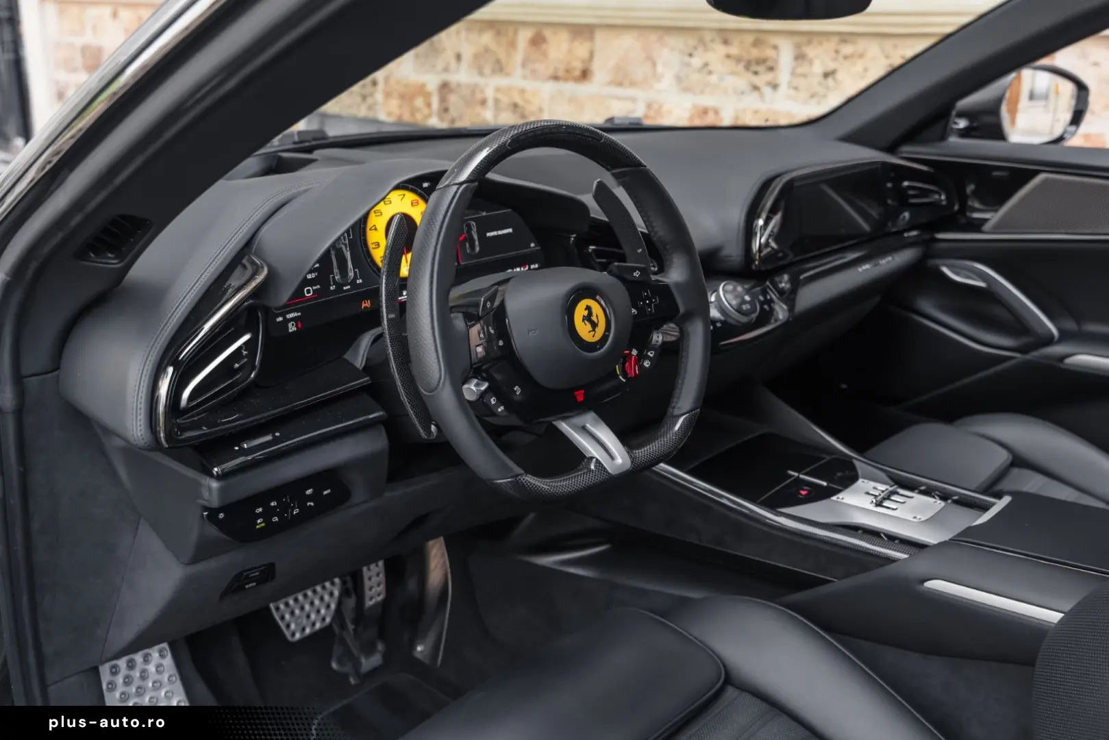 FERRARI Purosangue V12 DCT 4WD