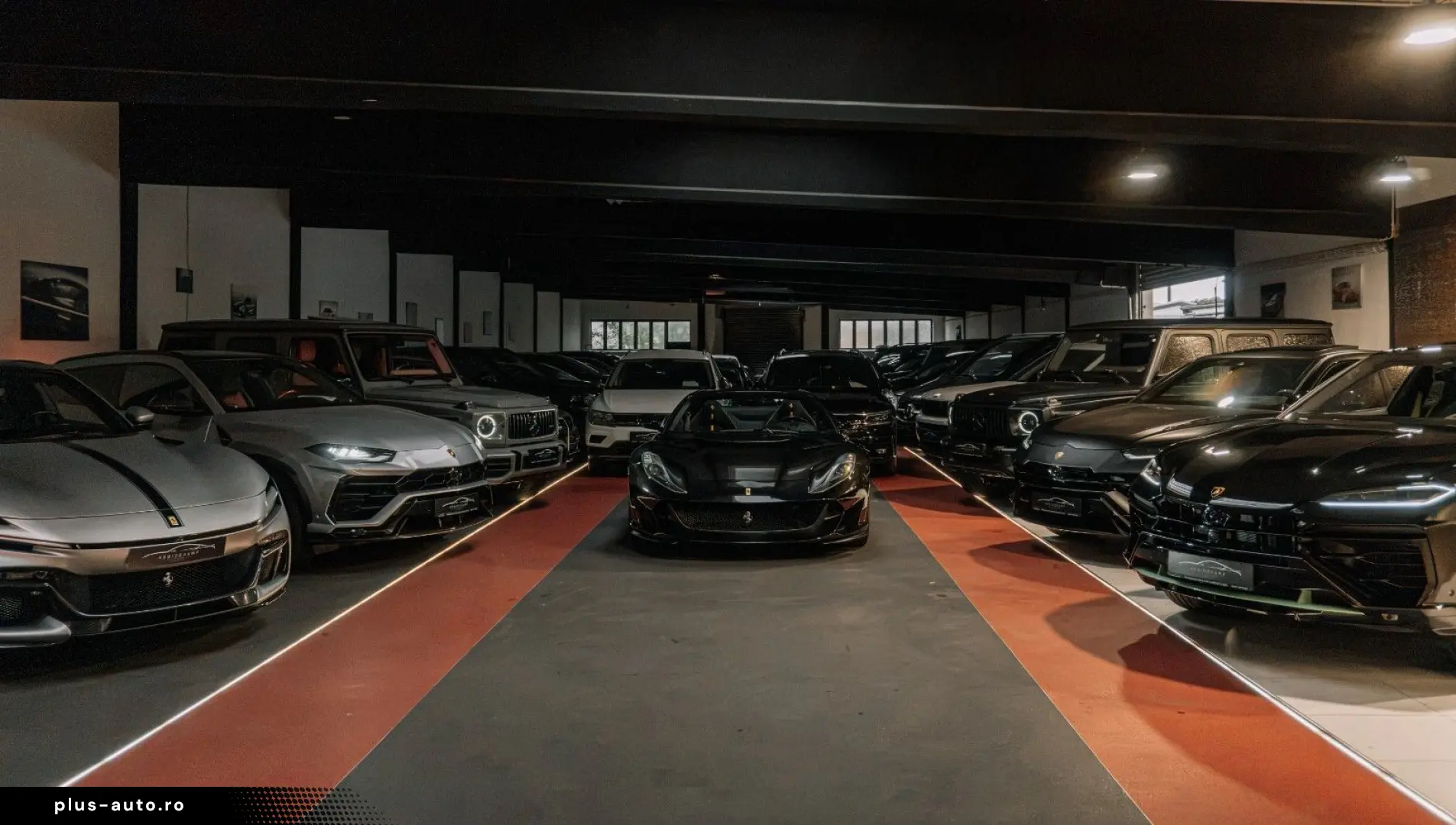 FERRARI Purosangue   CARBON   PANO   MASSAGE