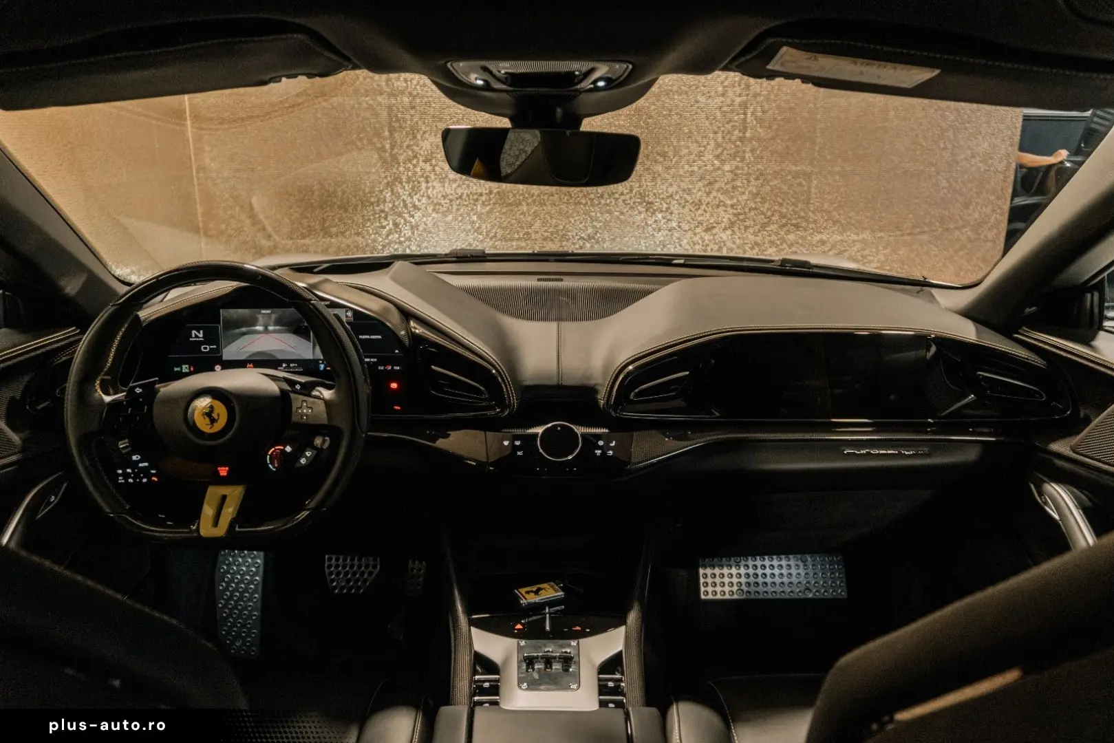 FERRARI Purosangue   CARBON   PANO   MASSAGE