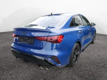 AUDI S3 Limousine 2.0 TFSI quattro NAVI LED AKRAPOVIC