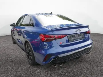 AUDI S3 Limousine 2.0 TFSI quattro NAVI LED AKRAPOVIC
