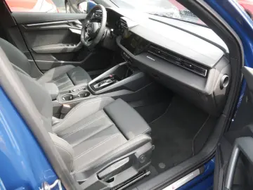 AUDI S3 Limousine 2.0 TFSI quattro NAVI LED AKRAPOVIC