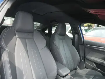 AUDI S3 Limousine 2.0 TFSI quattro NAVI LED AKRAPOVIC