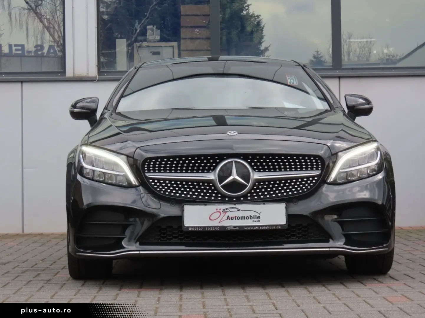 Mercedes-Benz C 300 4MATIC