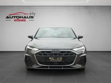 AUDI S3 Limousine 2.0 TFSI quattro AKRAPOVIC SONOS