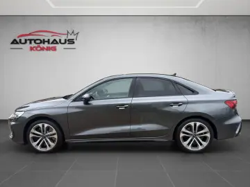 AUDI S3 Limousine 2.0 TFSI quattro AKRAPOVIC SONOS