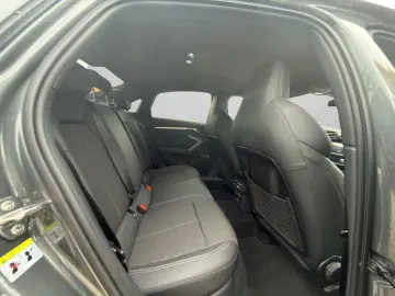 AUDI S3 Limousine 2.0 TFSI quattro AKRAPOVIC SONOS