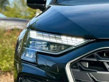 AUDI S3 Limousine qu. BLACK PANO AKRAPOVIC HuD KAMERA