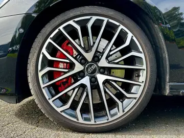 AUDI S3 Limousine qu. BLACK PANO AKRAPOVIC HuD KAMERA