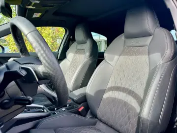 AUDI S3 Limousine qu. BLACK PANO AKRAPOVIC HuD KAMERA