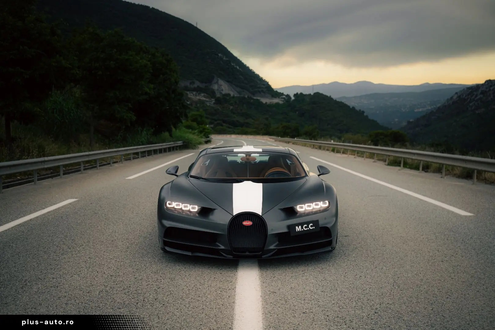 BUGATTI Chiron Sport  Les Légendes du Ciel  - 1 of 5