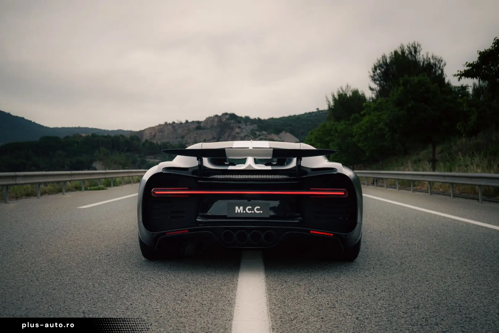 BUGATTI Chiron Sport  Les Légendes du Ciel  - 1 of 5