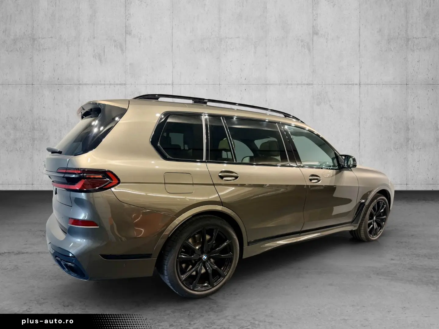 BMW X7 M60i