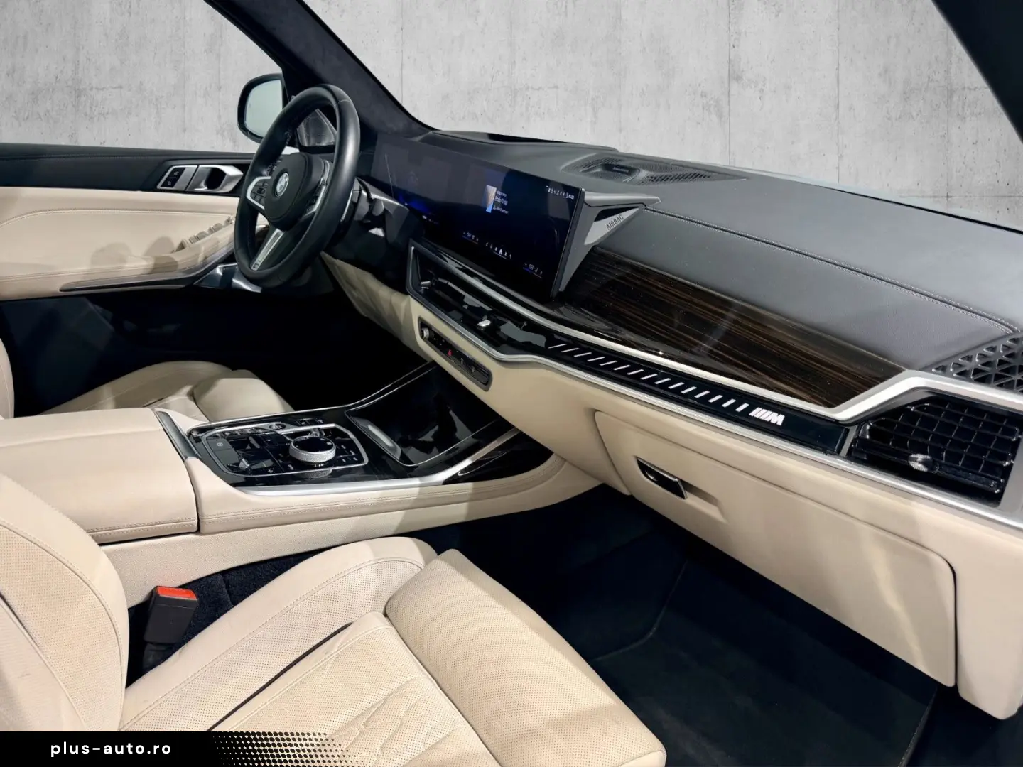 BMW X7 M60i