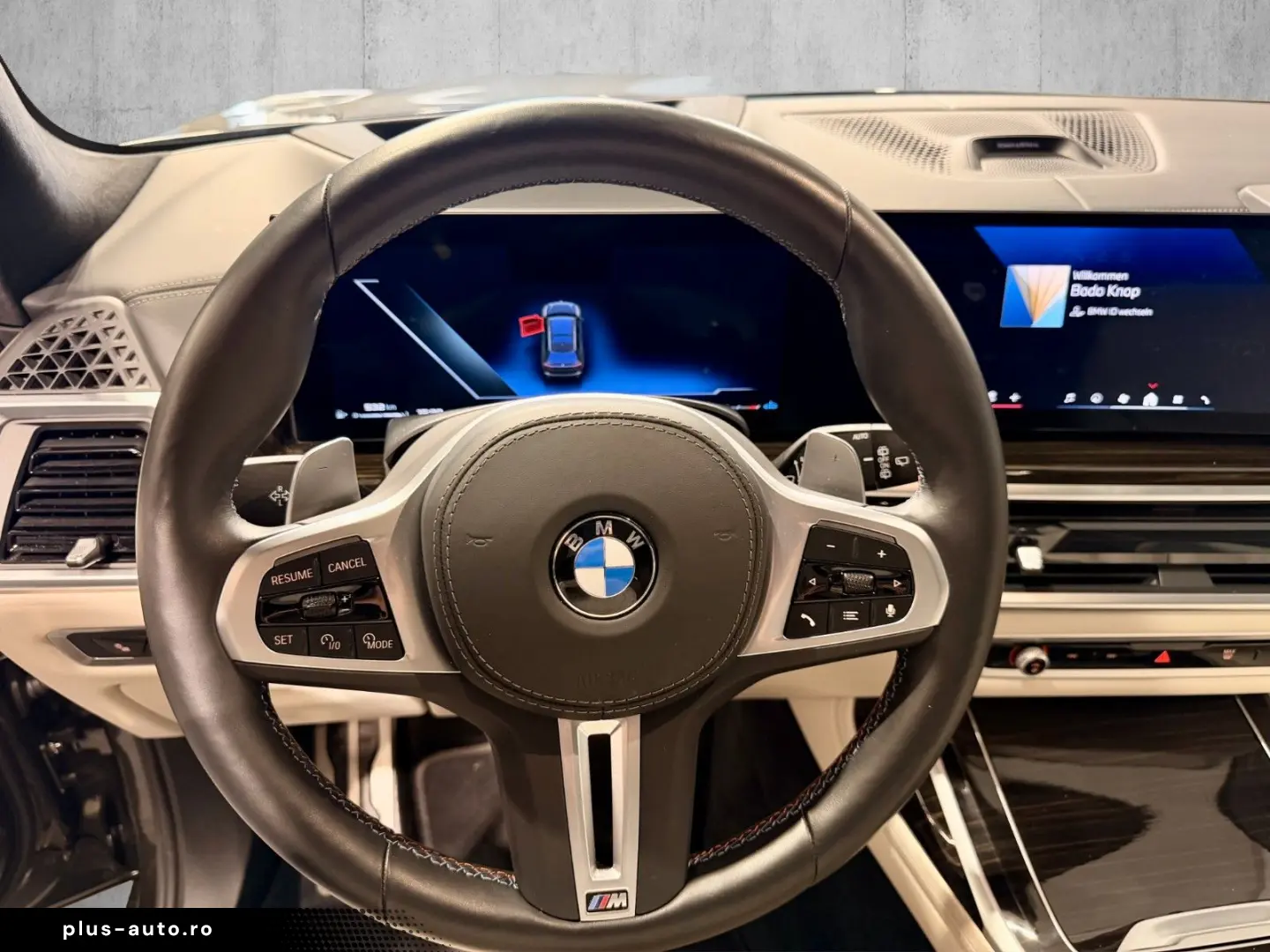 BMW X7 M60i