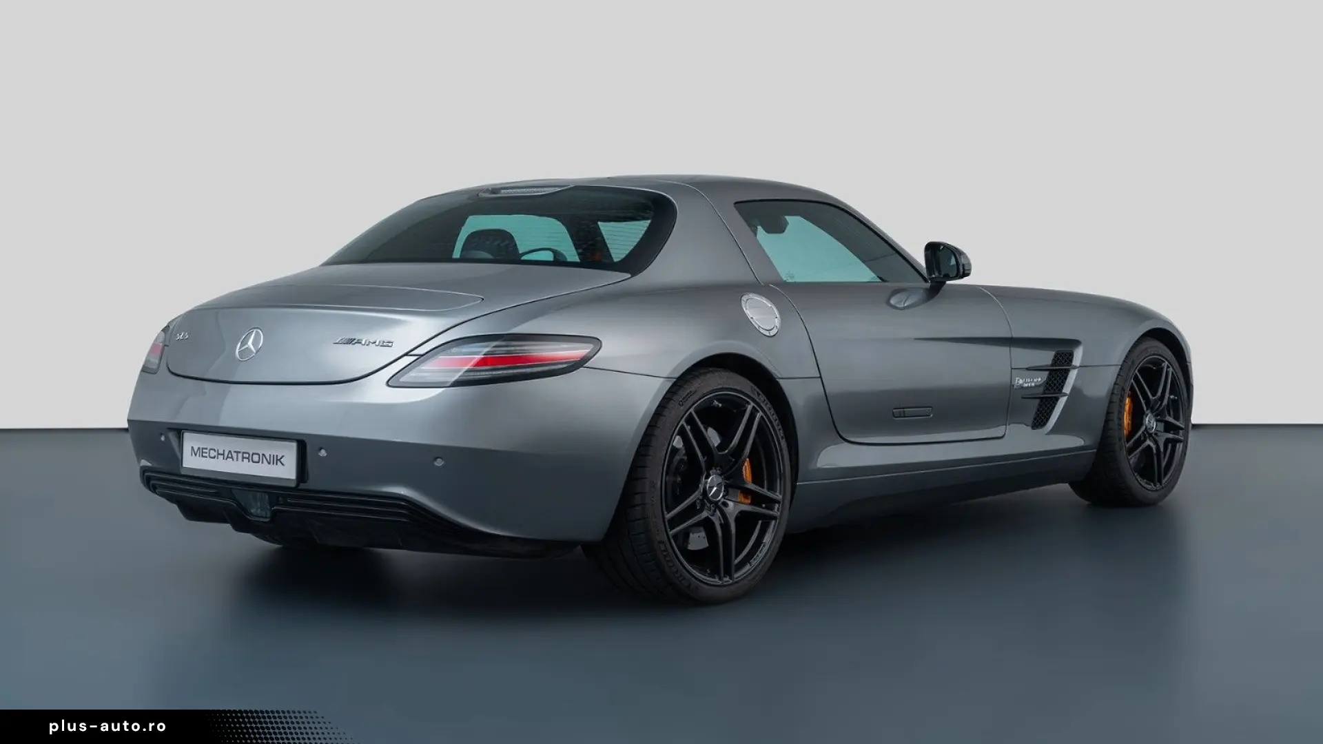 MERCEDES-BENZ SLS AMG Electric Drive