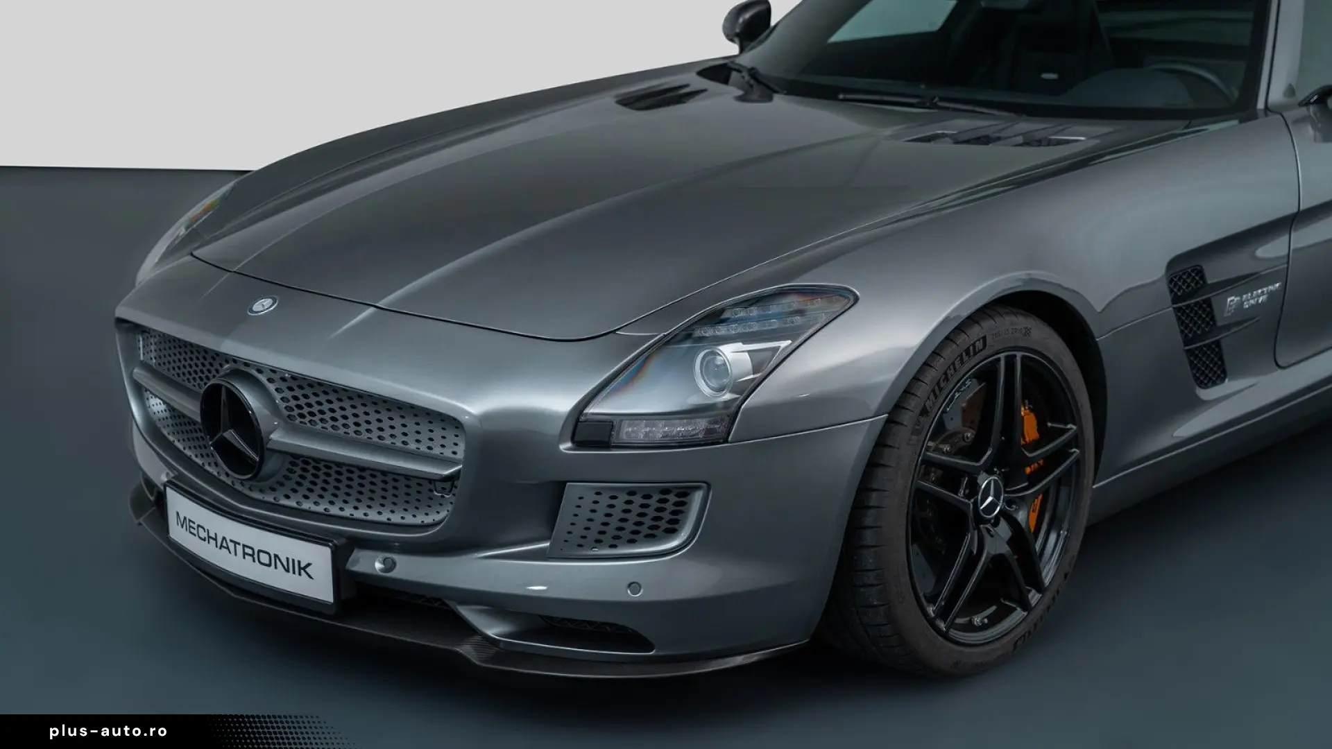 MERCEDES-BENZ SLS AMG Electric Drive