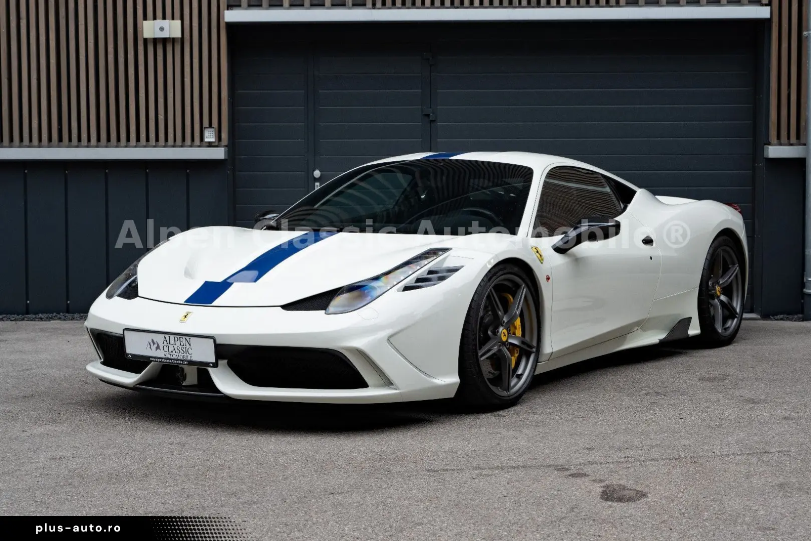 FERRARI 458 Speciale Carbon