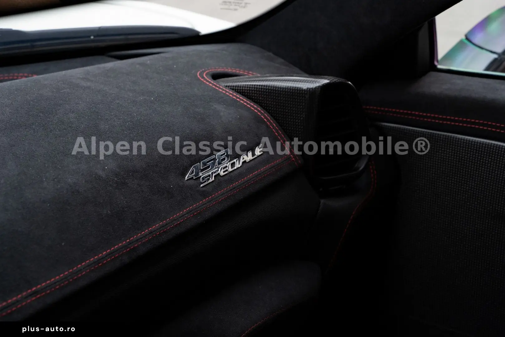 FERRARI 458 Speciale Carbon