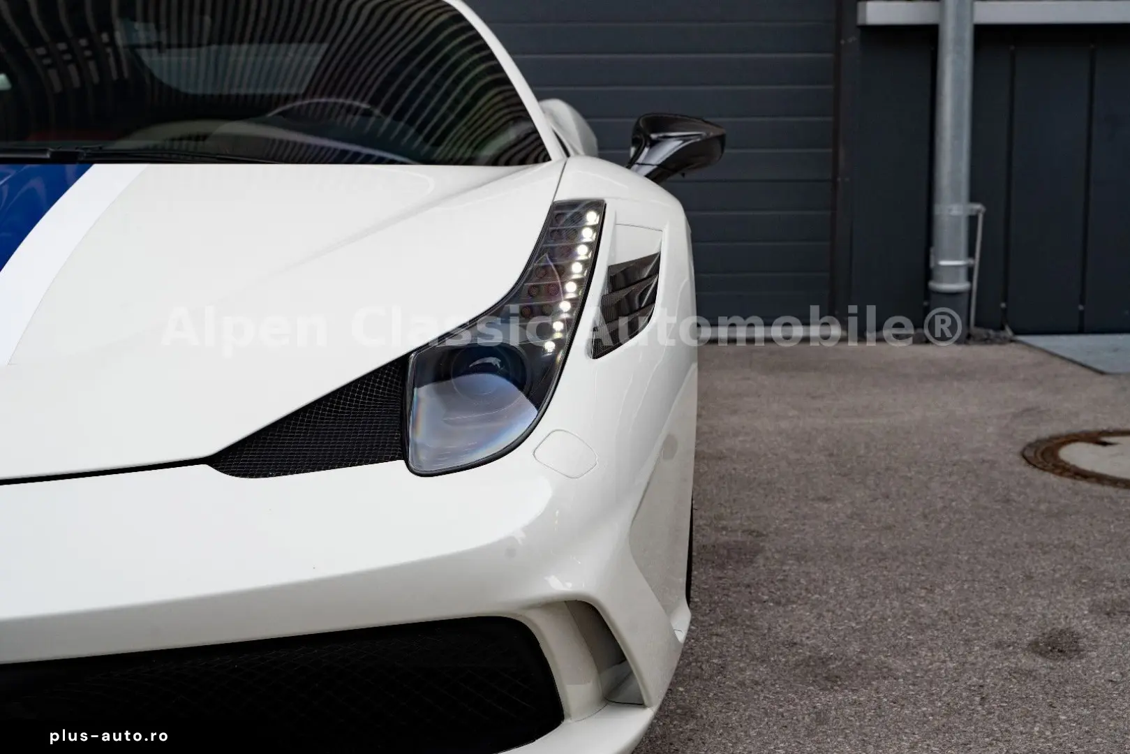 FERRARI 458 Speciale Carbon