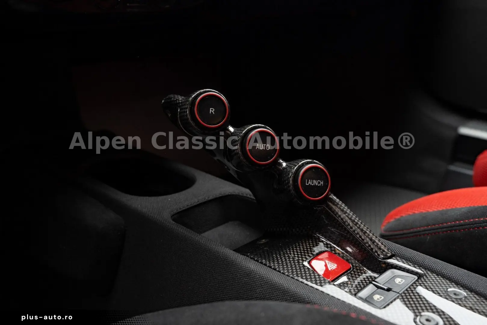 FERRARI 458 Speciale Carbon