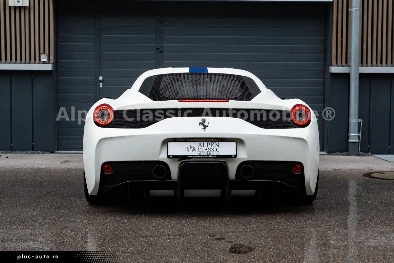 FERRARI 458 Speciale Carbon
