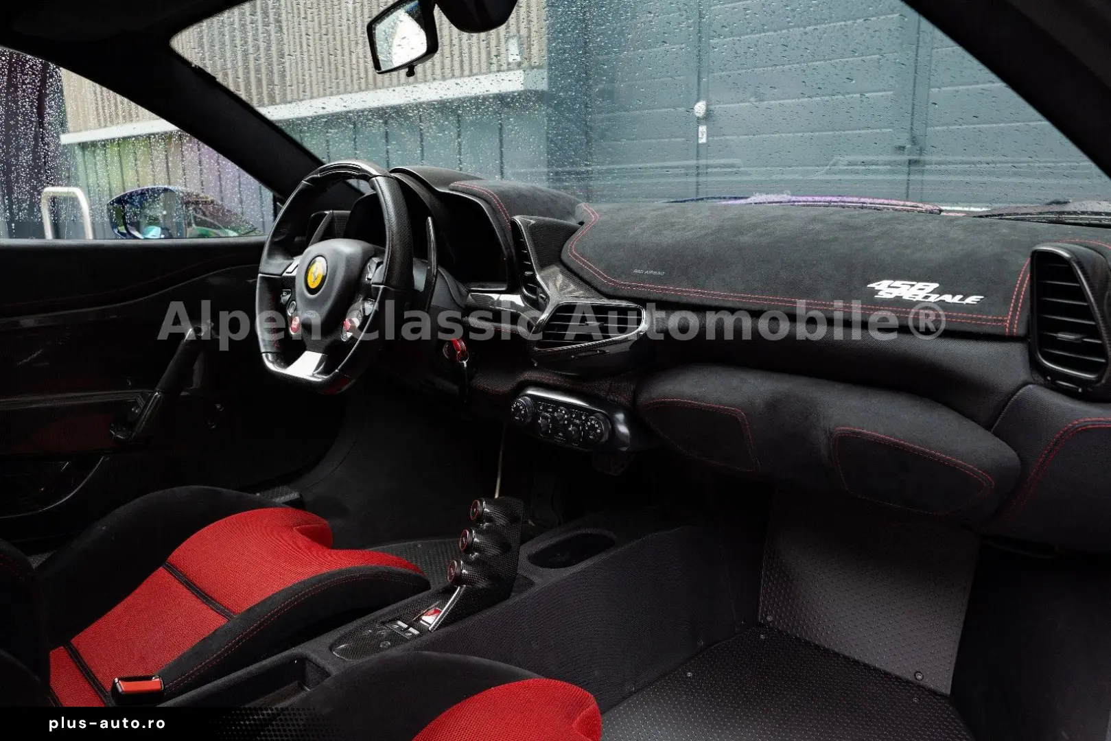 FERRARI 458 Speciale Carbon