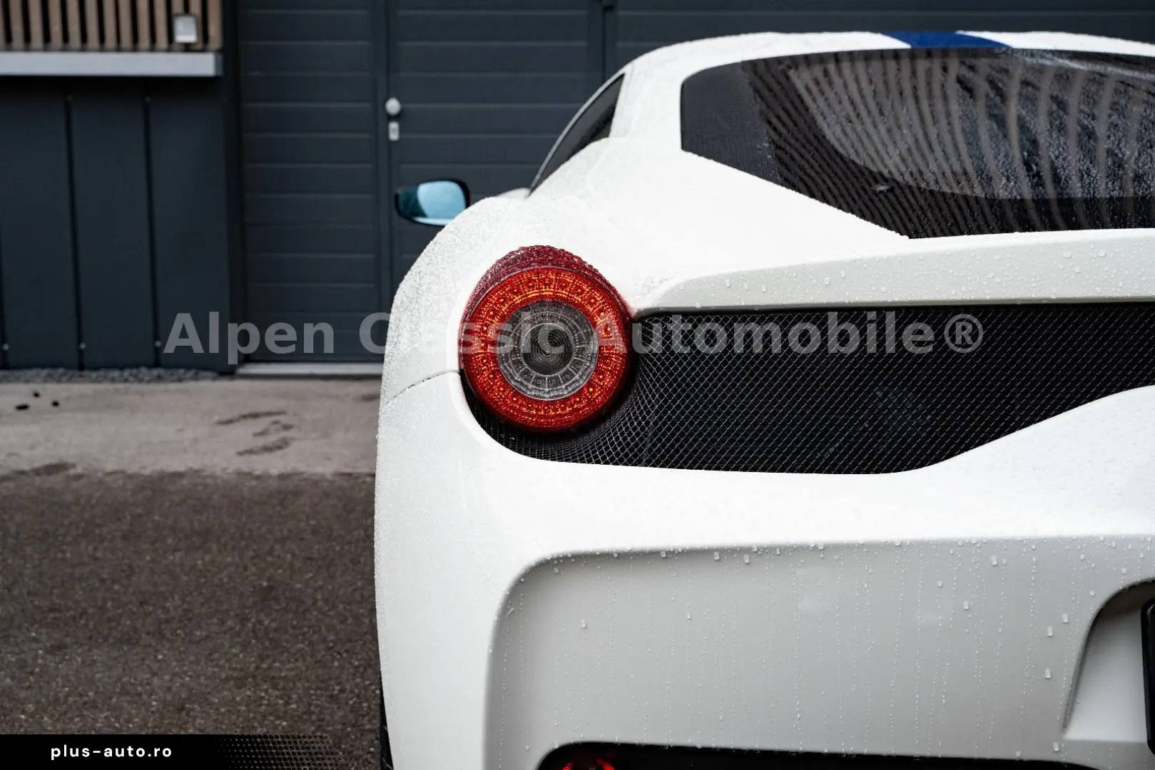 FERRARI 458 Speciale Carbon