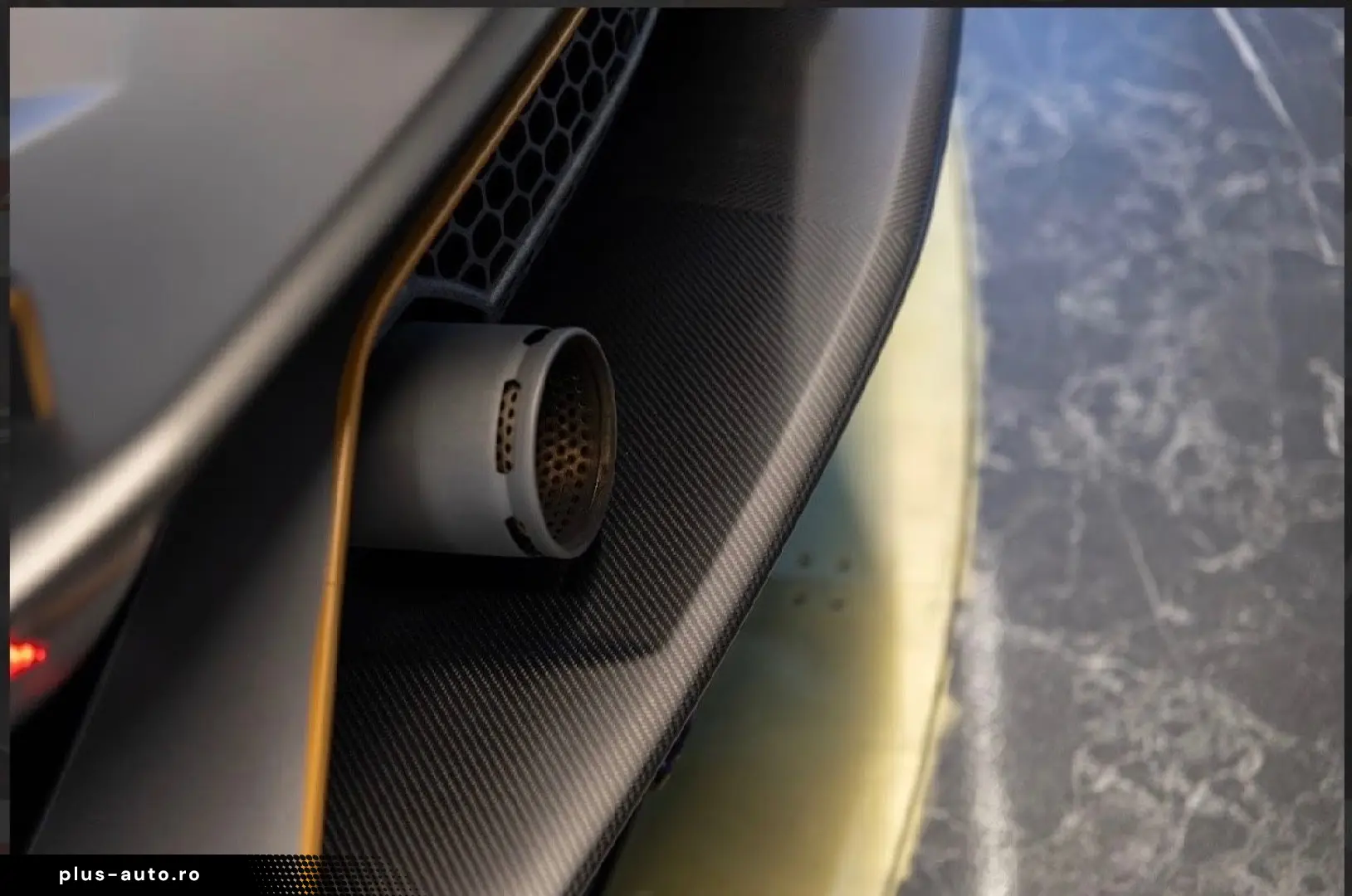 LAMBORGHINI Aventador SVJ