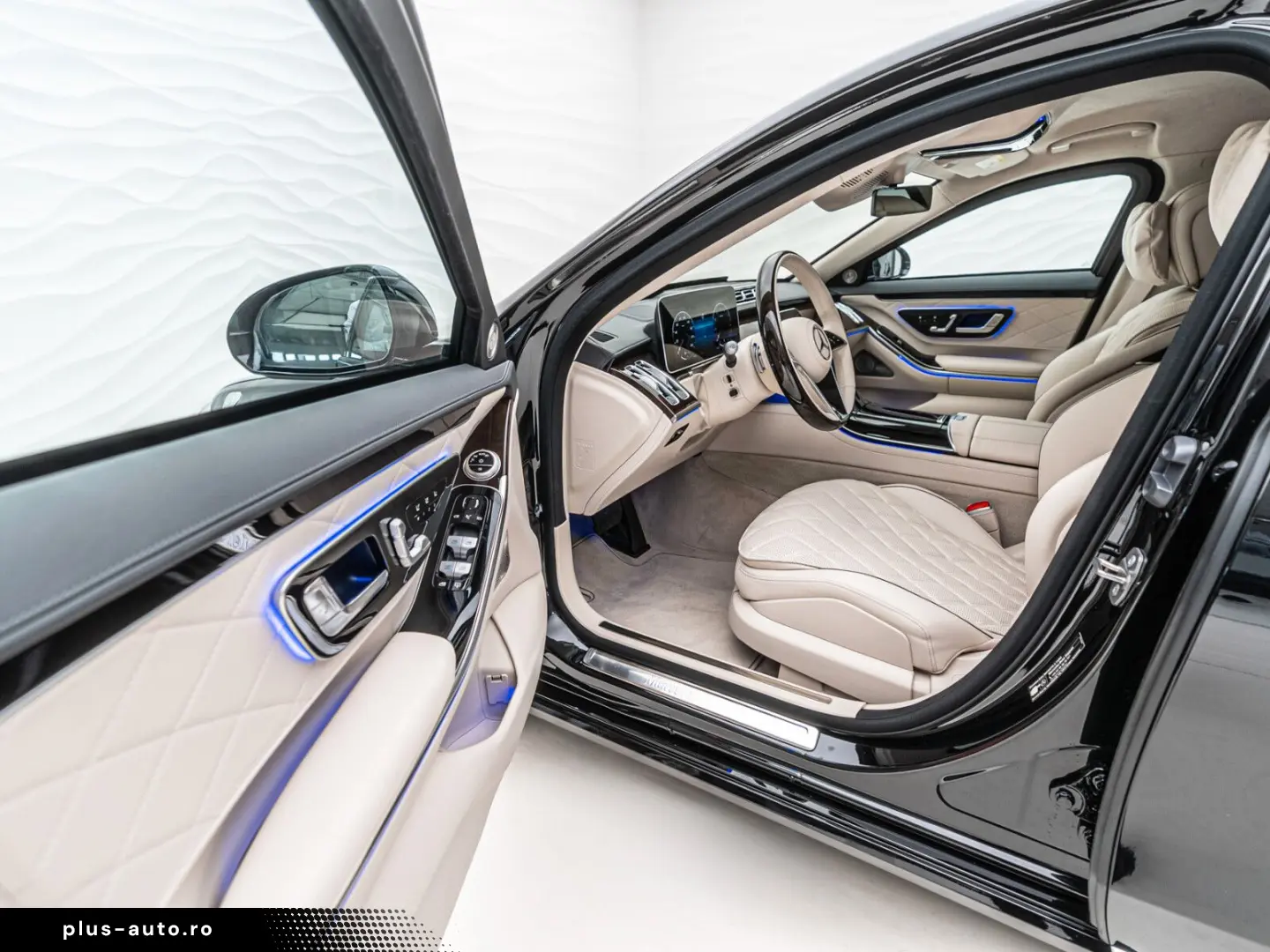MERCEDES-BENZ S 680 GUARD VR10 4 Seats Fond TV