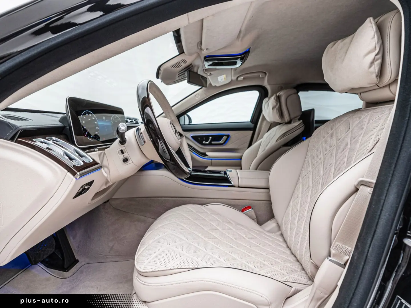MERCEDES-BENZ S 680 GUARD VR10 4 Seats Fond TV