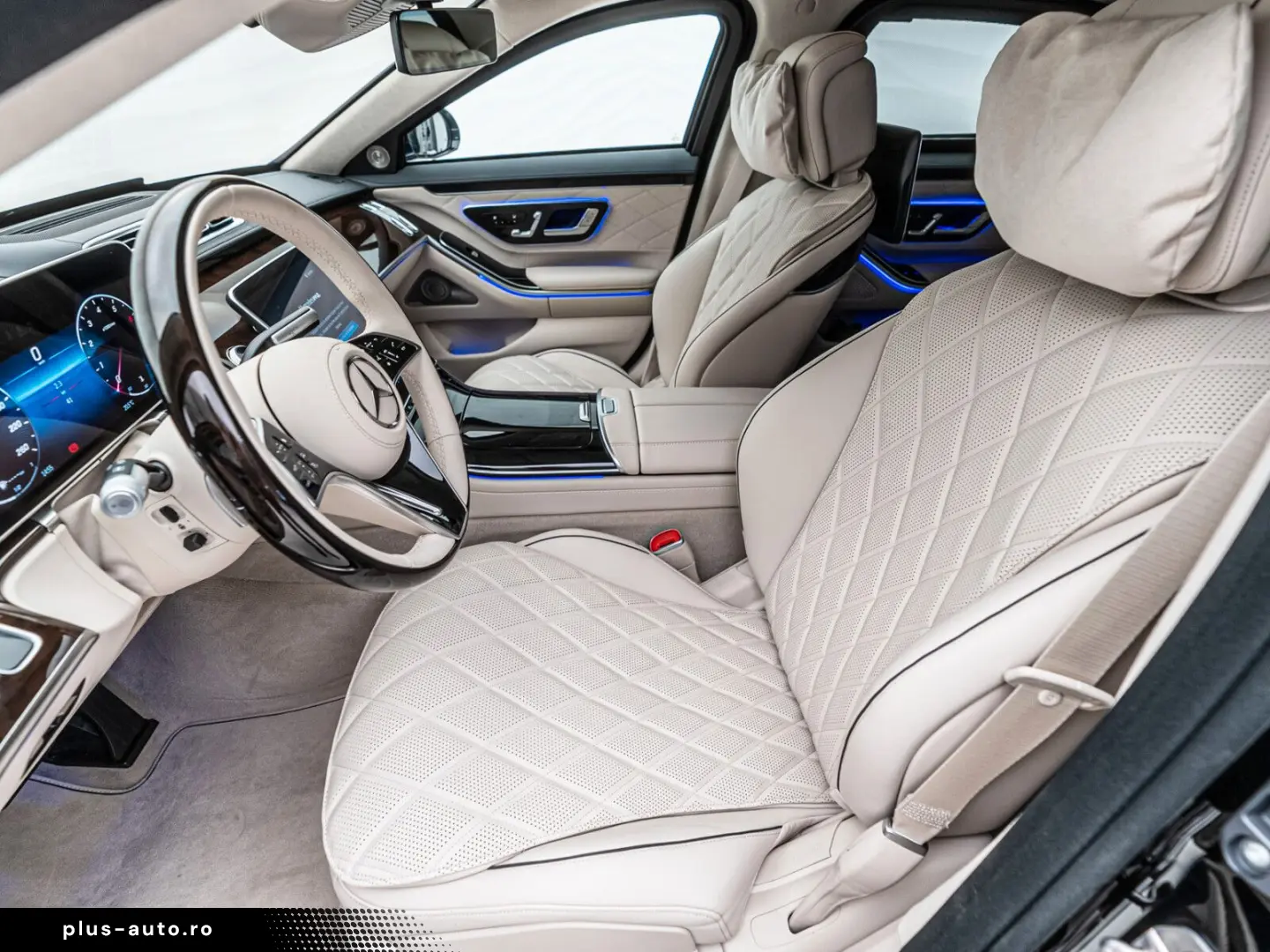 MERCEDES-BENZ S 680 GUARD VR10 4 Seats Fond TV