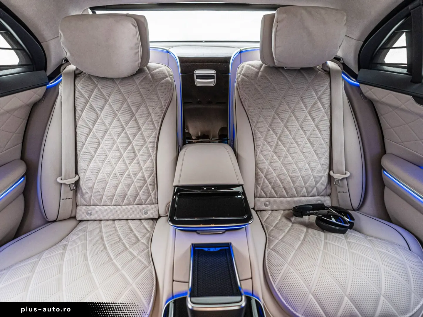 MERCEDES-BENZ S 680 GUARD VR10 4 Seats Fond TV