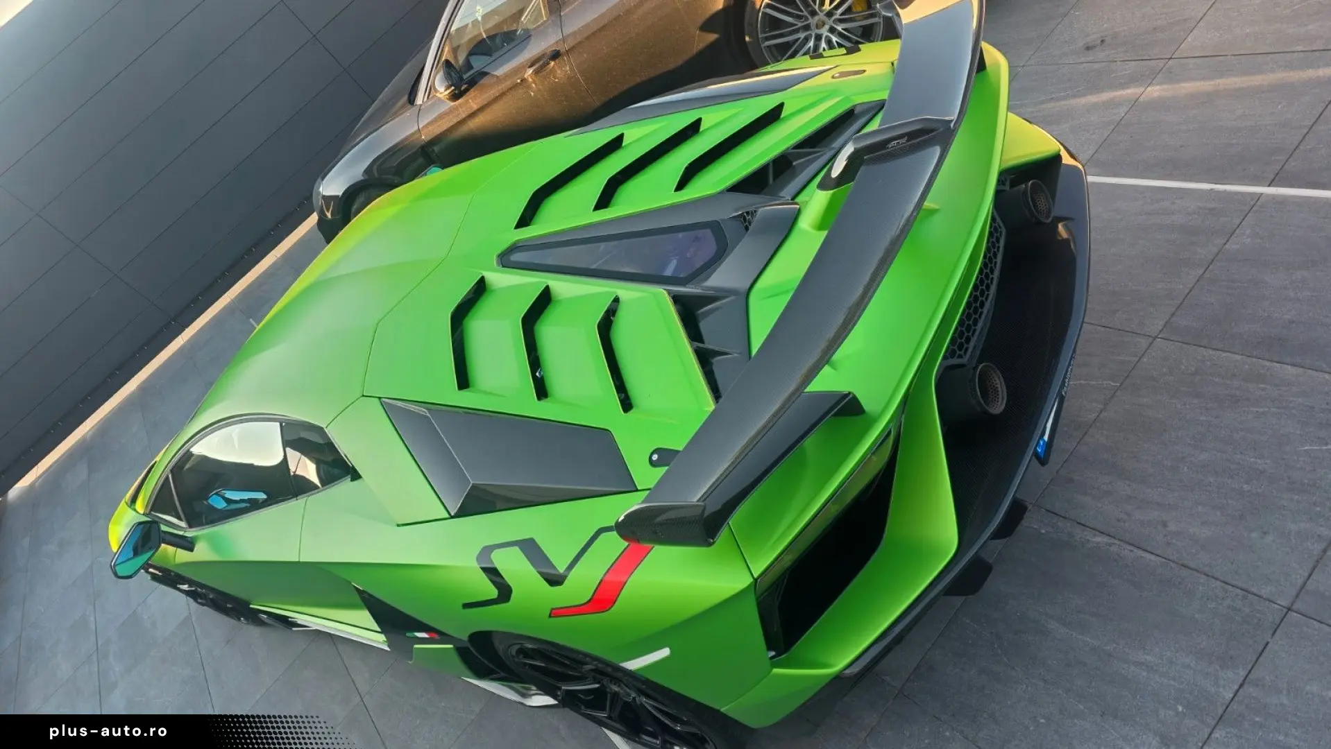 LAMBORGHINI Aventador SVJ MATT FULL CARBON SERVICE