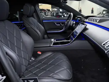 MERCEDES-BENZ S 680 Maybach HA-LENKUNG CHAUFFEUR-P EXCLUSIV
